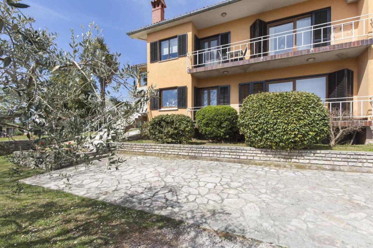 Casa Bruna Labin  Buitenkant foto